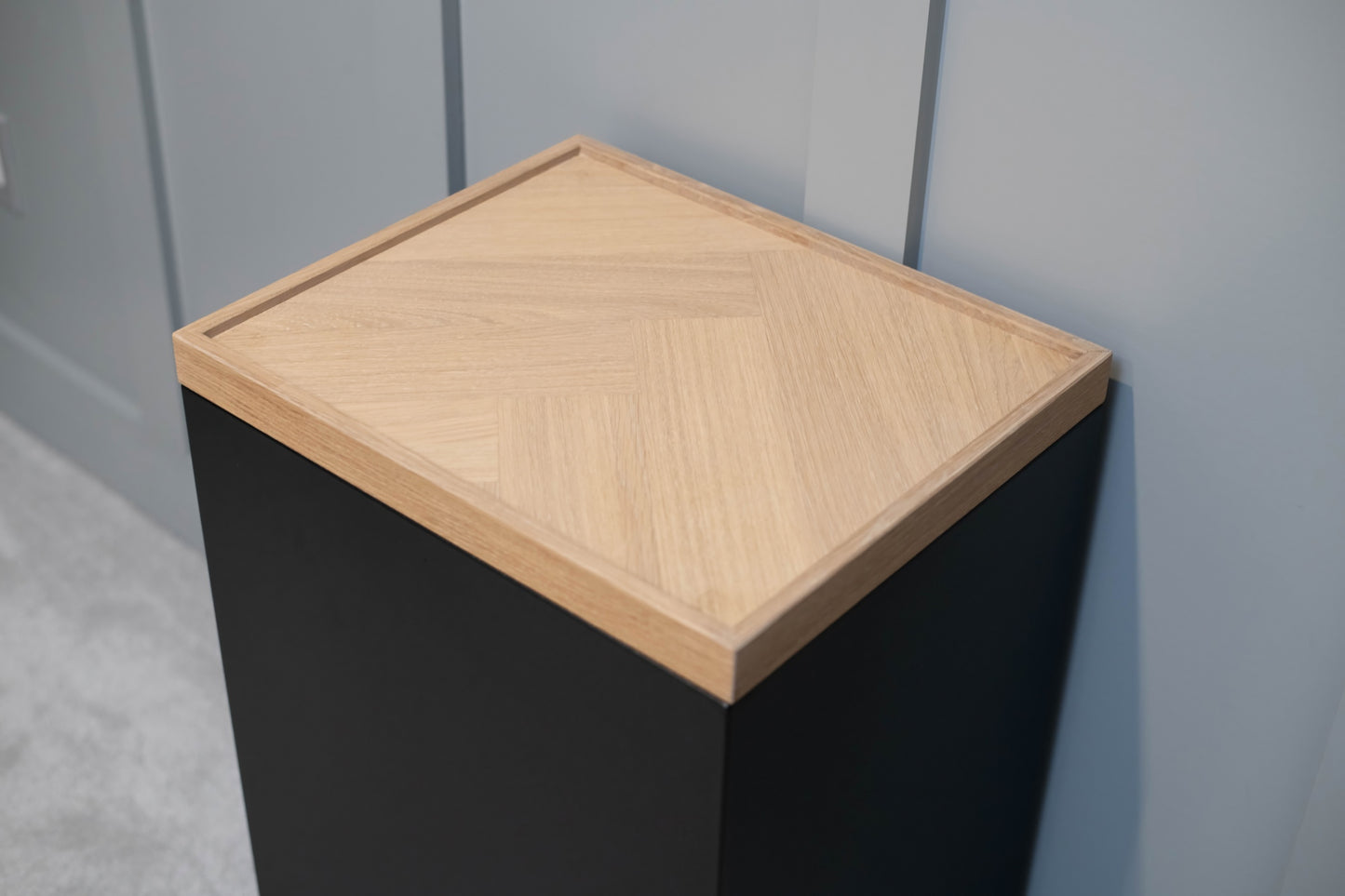 Oak Plant Stand Lid for Living